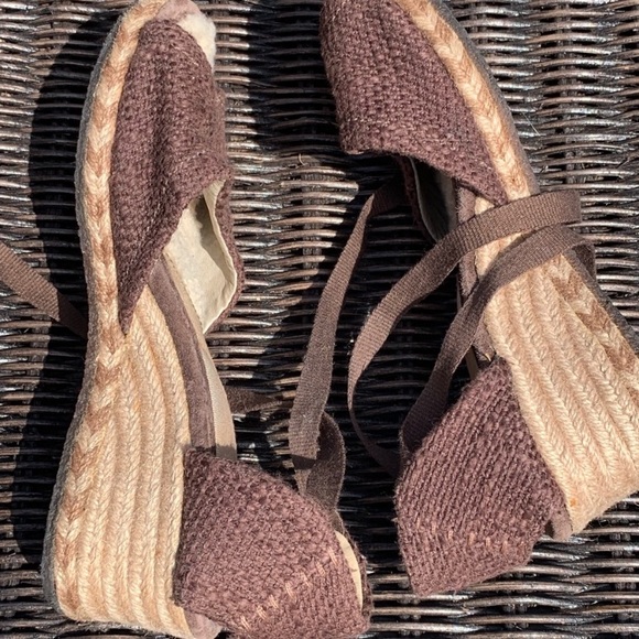 Ugg delmar espadrille Wedge sandal Size 8 ❤️💙💜 - Picture 6 of 8